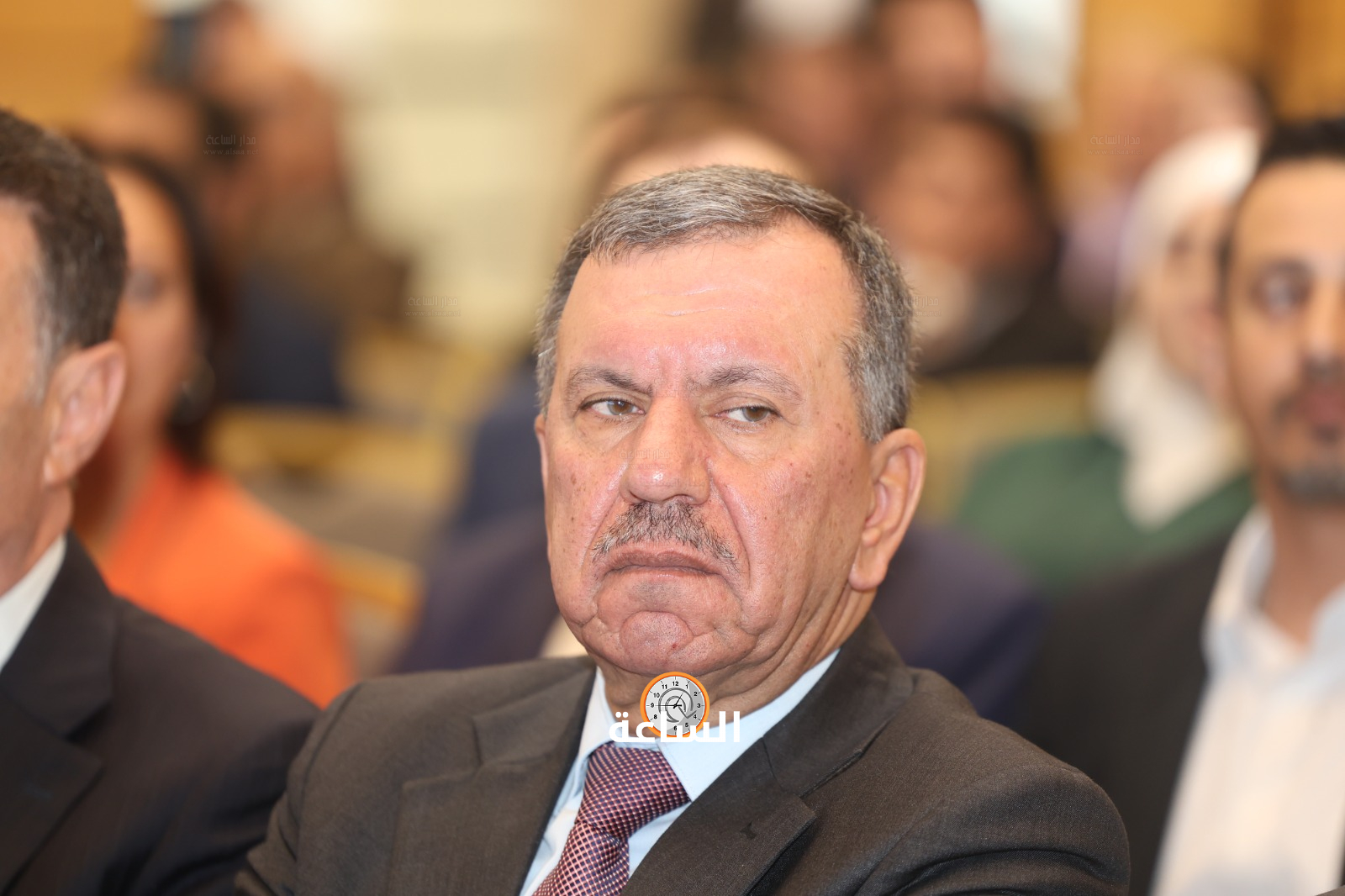 Madar Al-Saa Images 0.8371329021626184