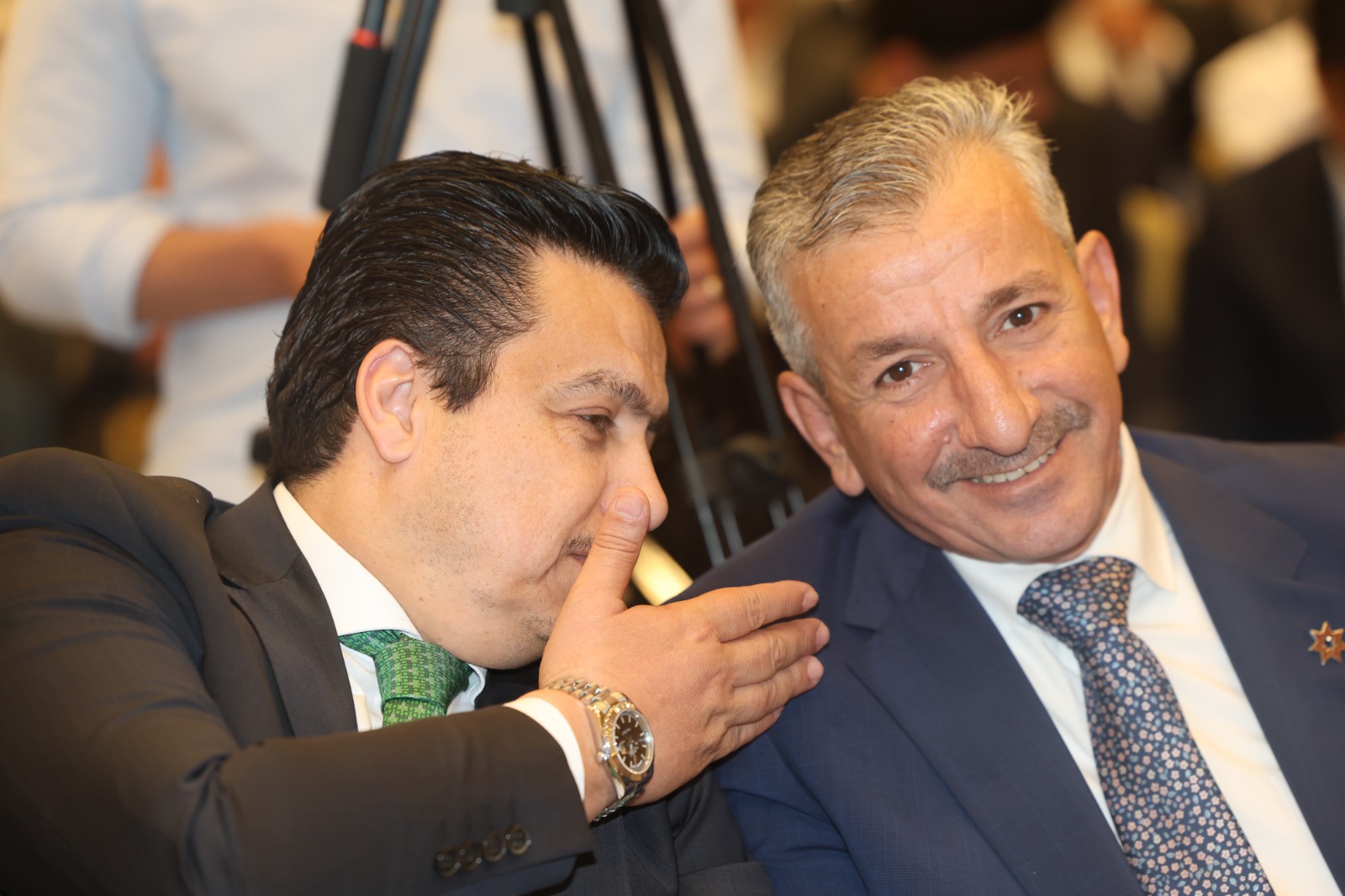 Madar Al-Saa Images 0.4345299456303354