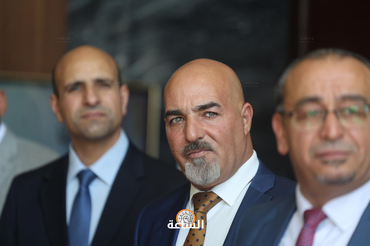 Madar Al-Saa Images 0.7823923810342288