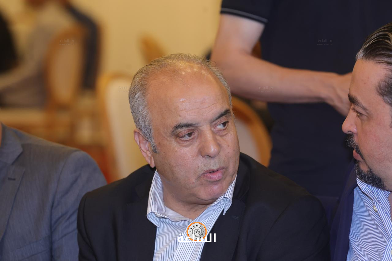 Madar Al-Saa Images 0.5818794814632544
