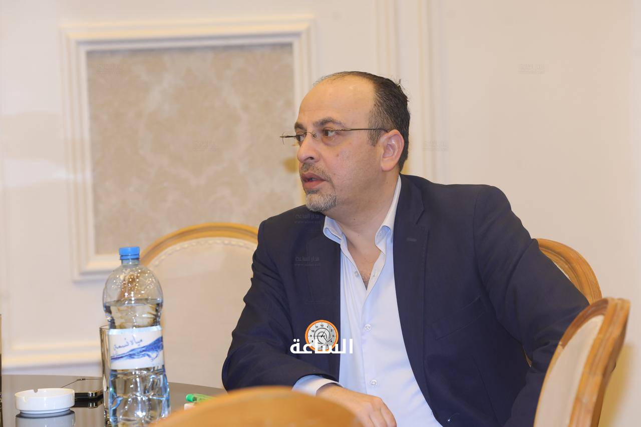 Madar Al-Saa Images 0.18147757282754984