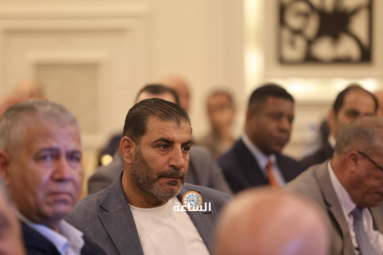 Madar Al-Saa Images 0.38076416089818343