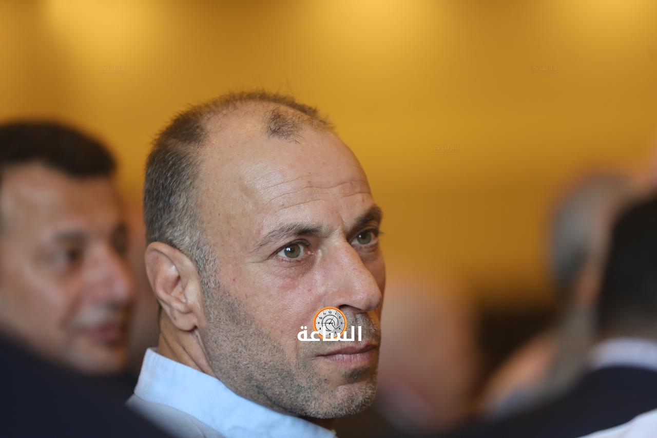 Madar Al-Saa Images 0.9942304175511034
