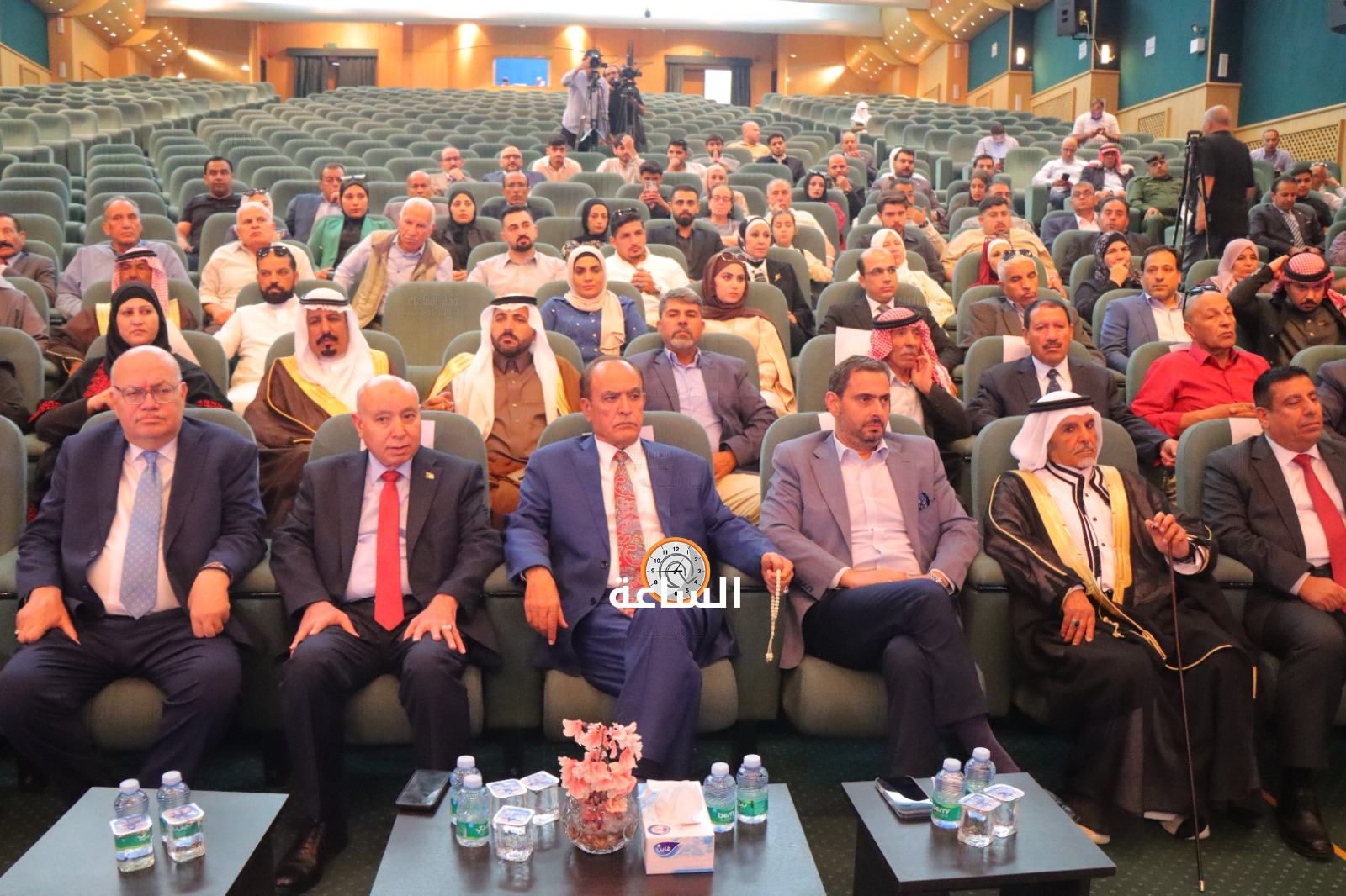 Madar Al-Saa Images 0.2630479126816583