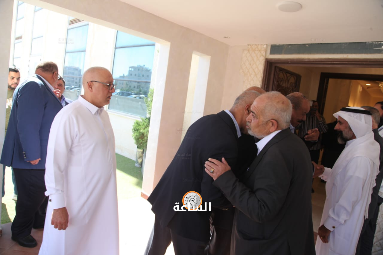 Madar Al-Saa Images 0.7531623197764683