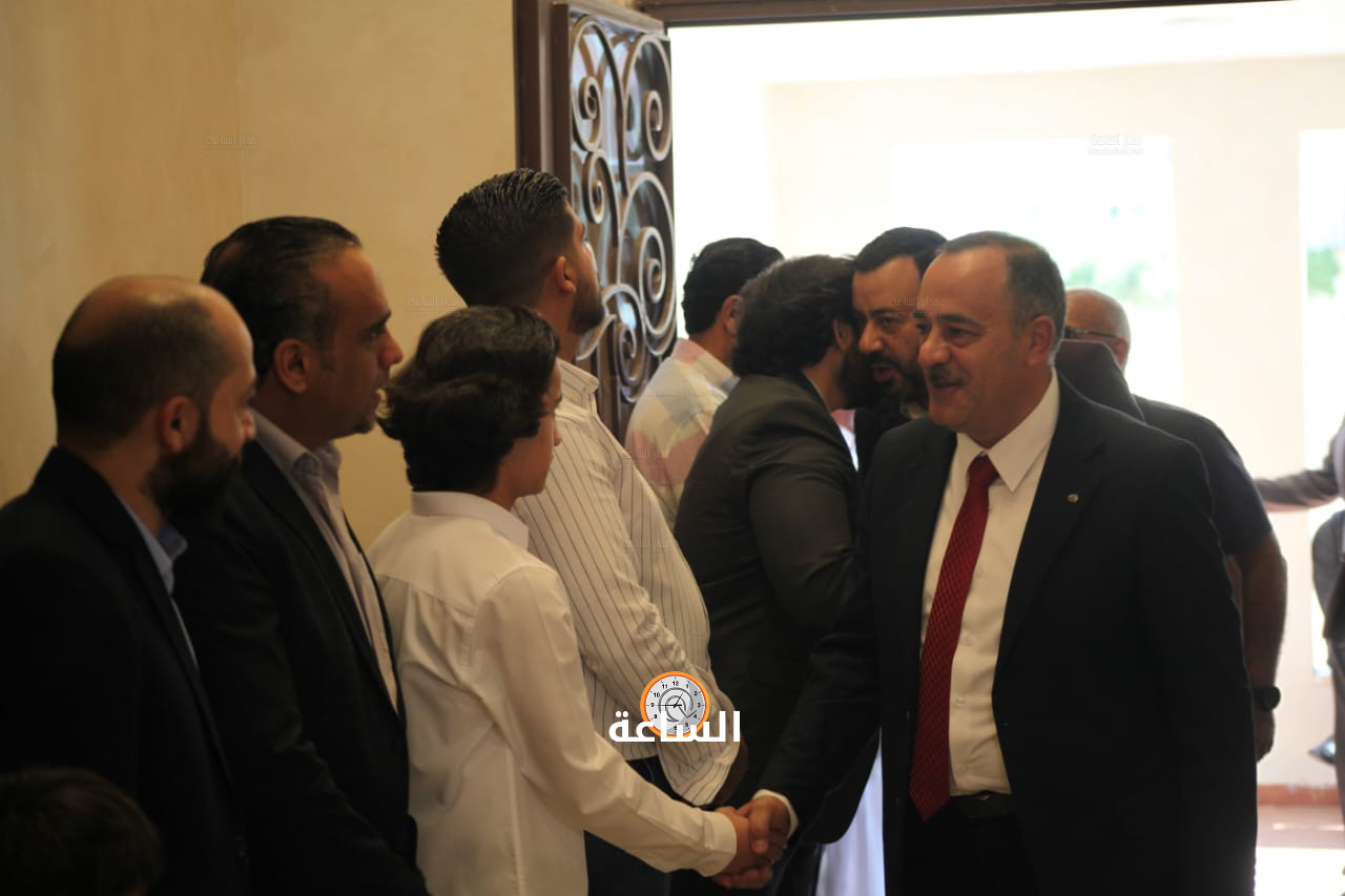 Madar Al-Saa Images 0.5573053969239071