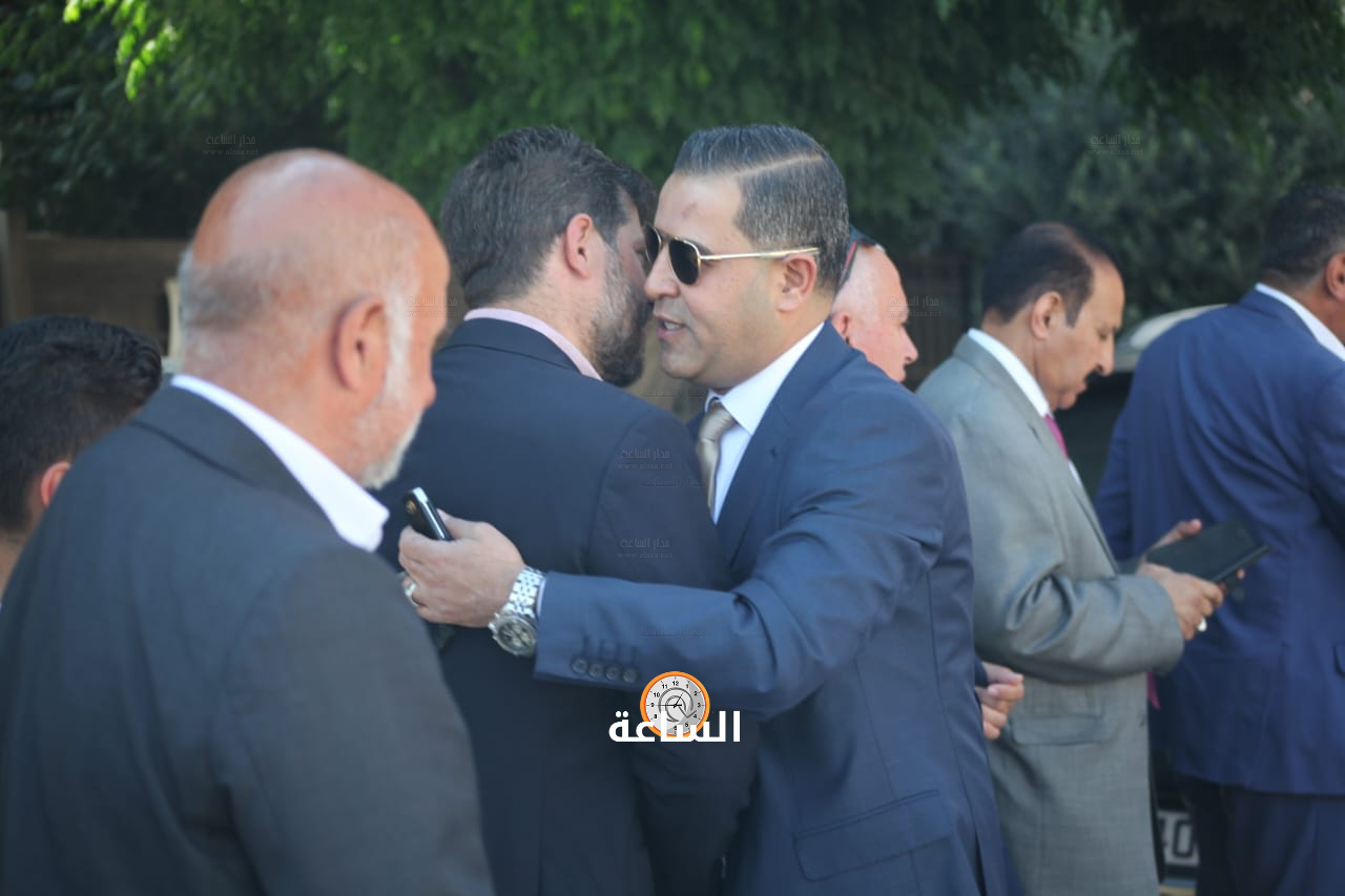 Madar Al-Saa Images 0.18315796002518014