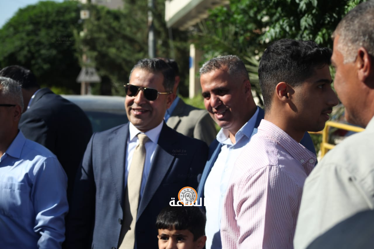 Madar Al-Saa Images 0.43329423728221583
