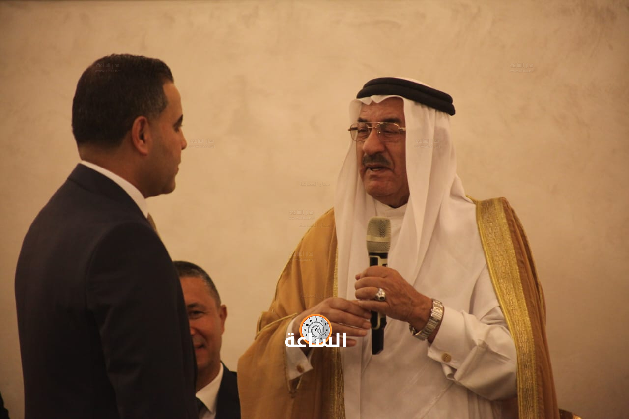 Madar Al-Saa Images 0.812578055680592