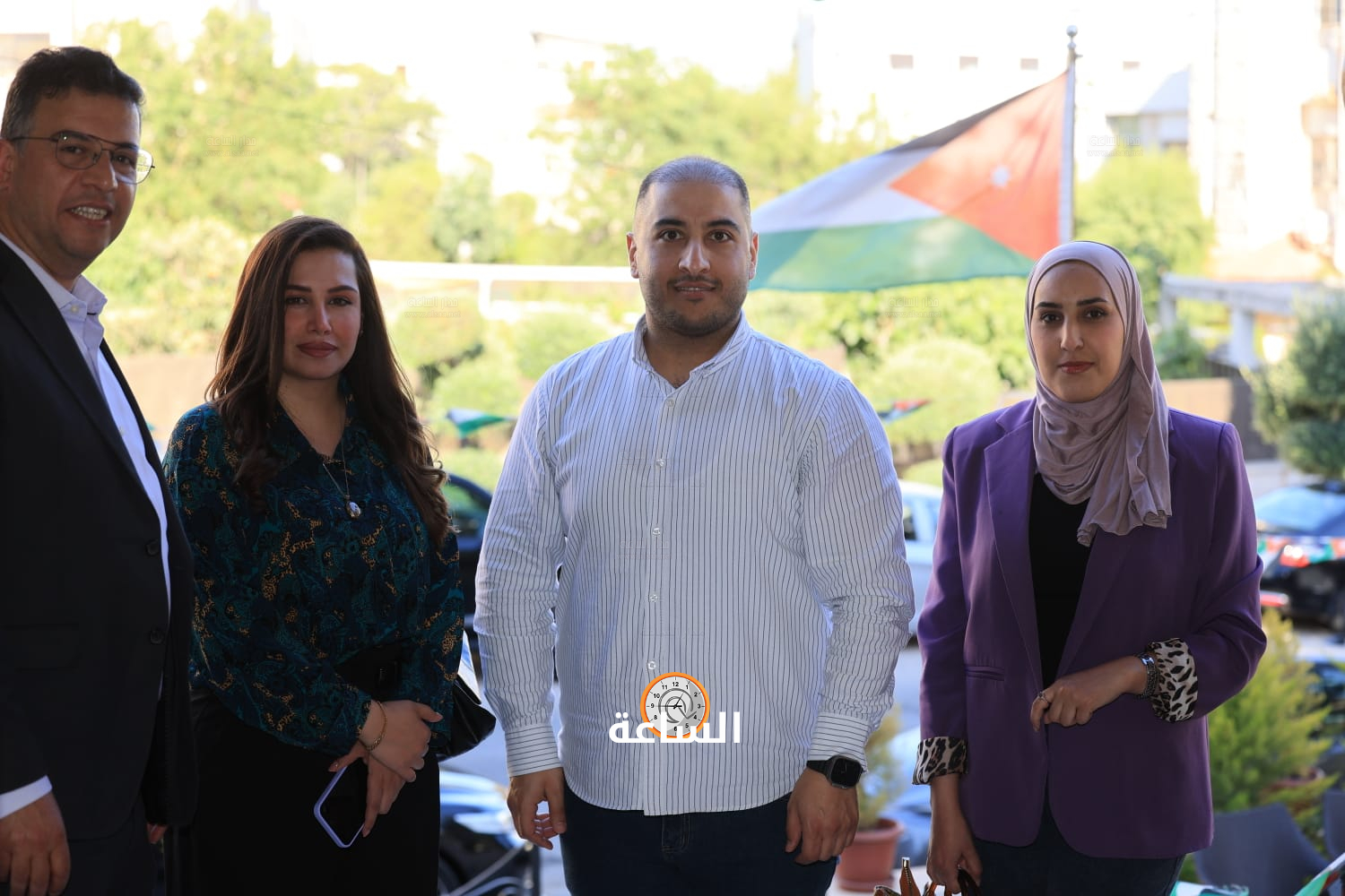 Madar Al-Saa Images 0.984256115981057