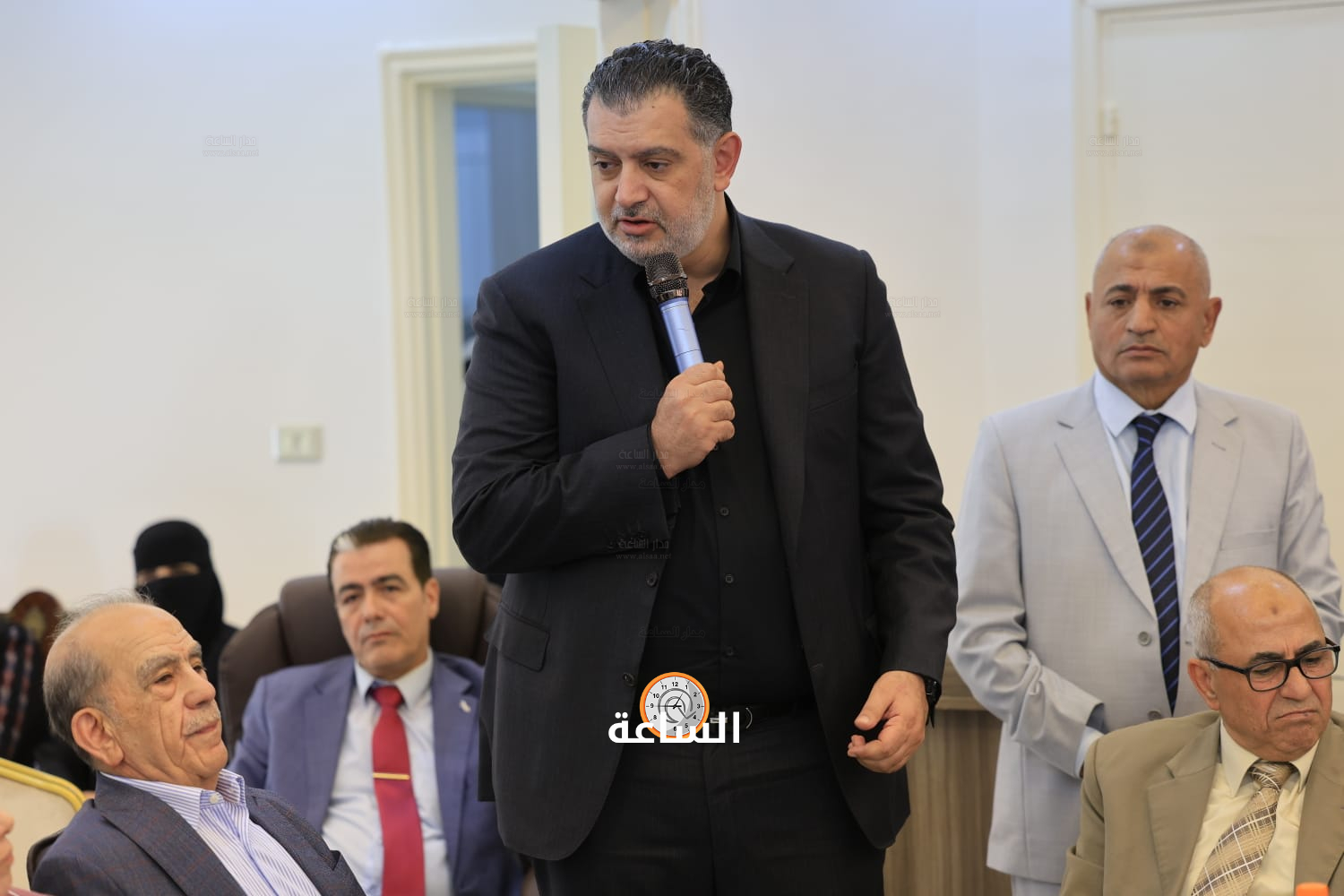 Madar Al-Saa Images 0.41658890117456104