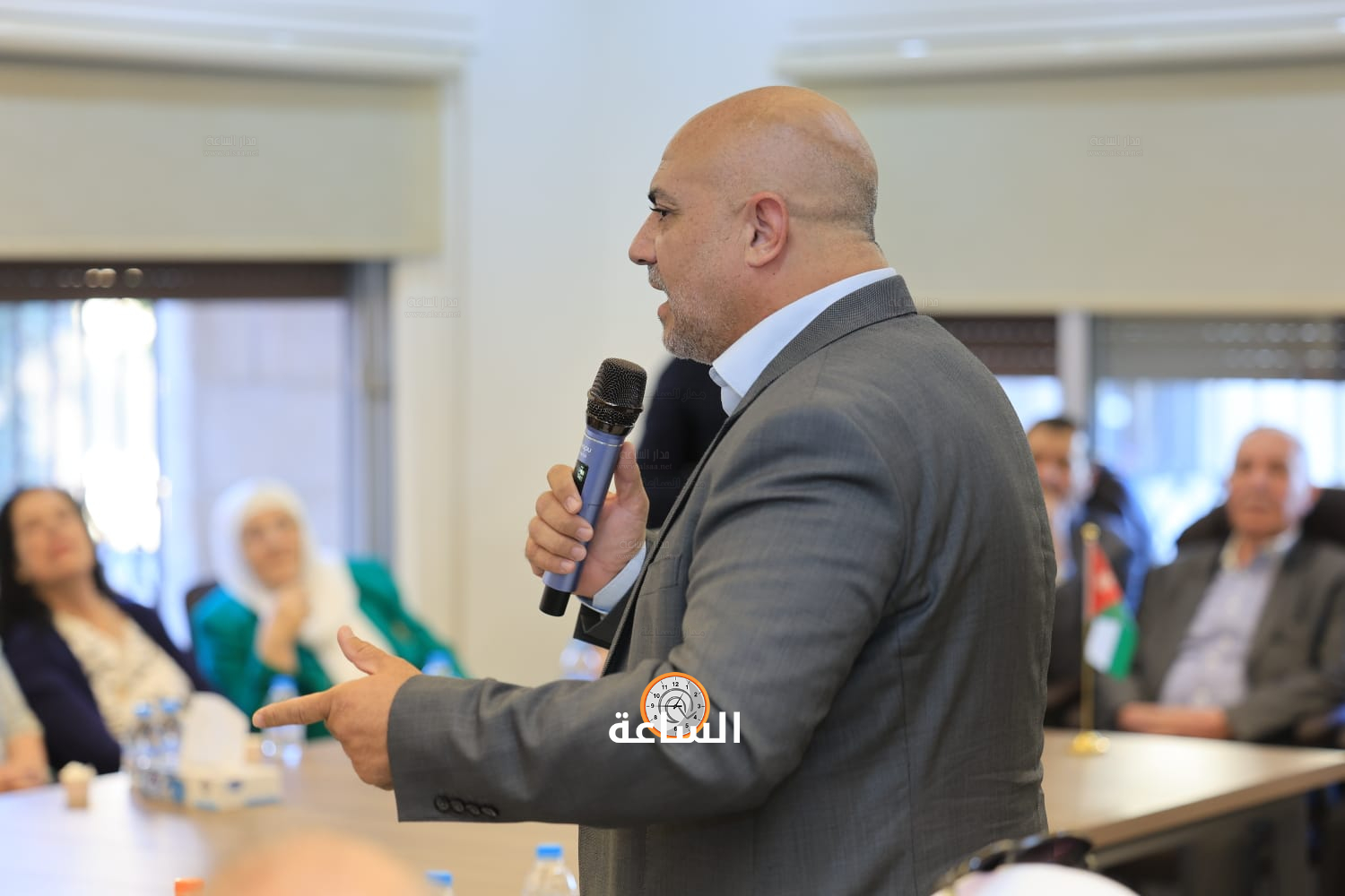 Madar Al-Saa Images 0.40414252697116393