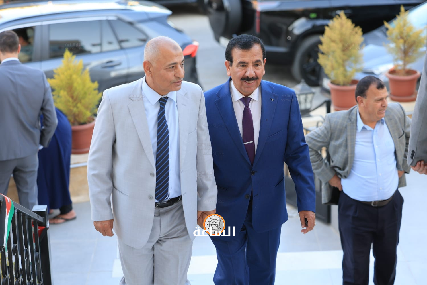 Madar Al-Saa Images 0.6013477460588997