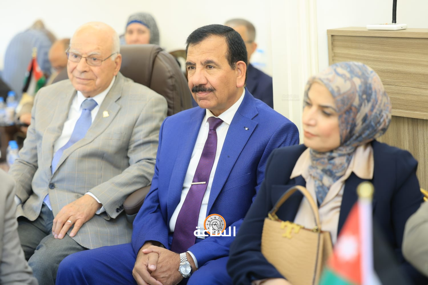 Madar Al-Saa Images 0.7028120013481469