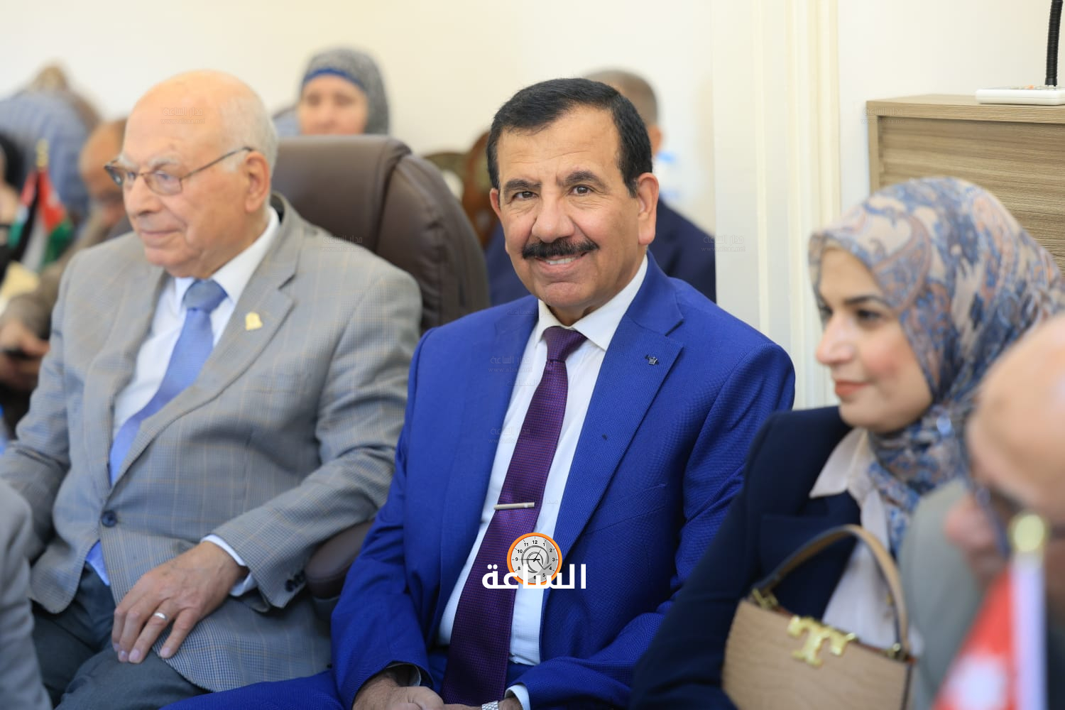 Madar Al-Saa Images 0.24575318273985902