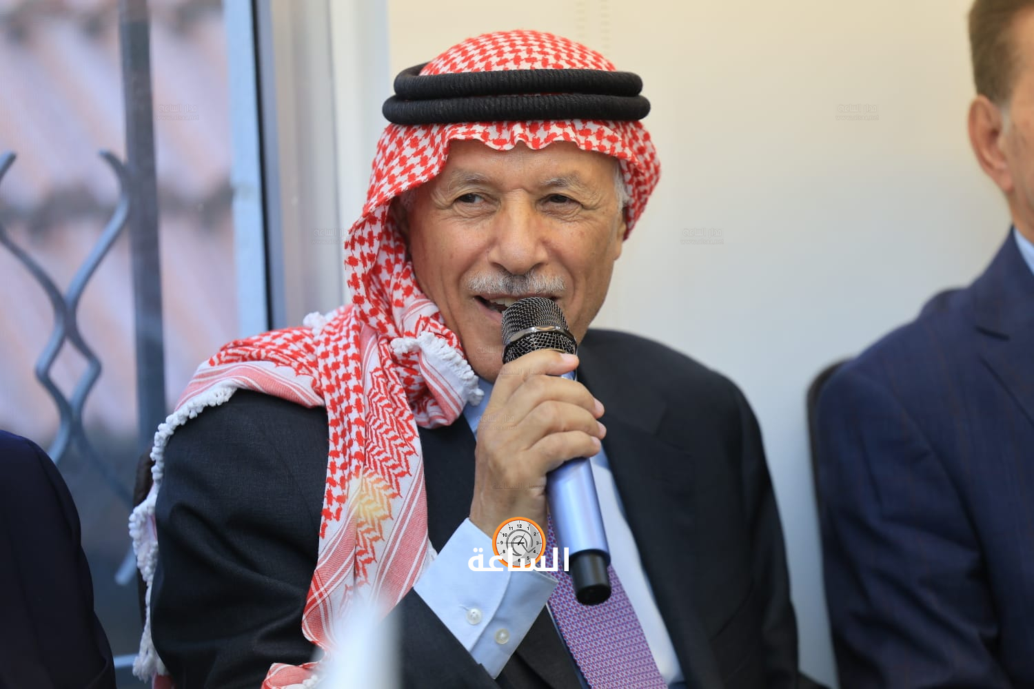 Madar Al-Saa Images 0.15739226056122502