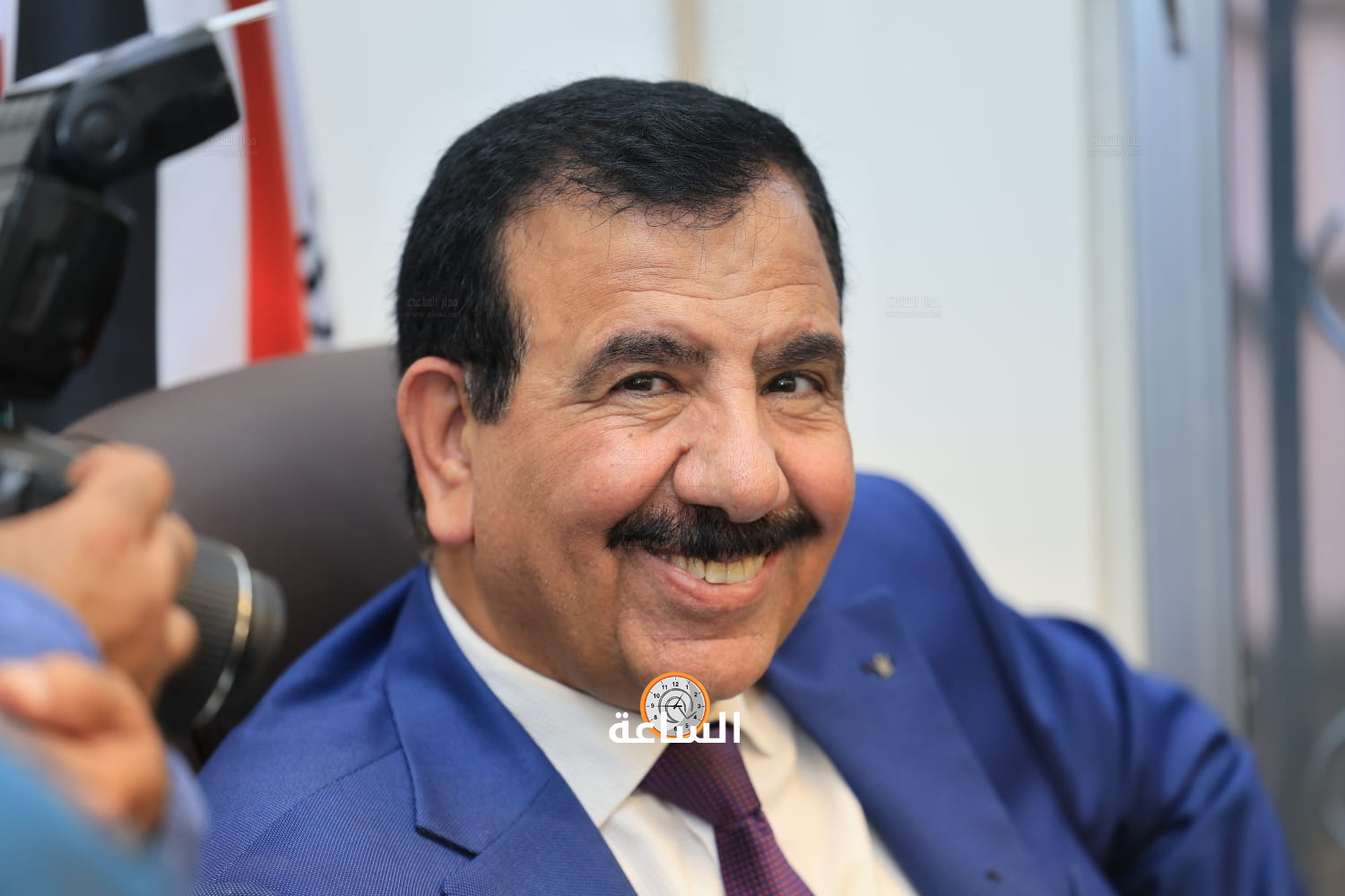 Madar Al-Saa Images 0.8221416898000518