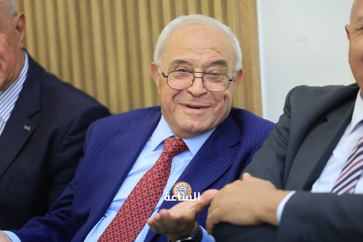 Madar Al-Saa Images 0.531075156088112