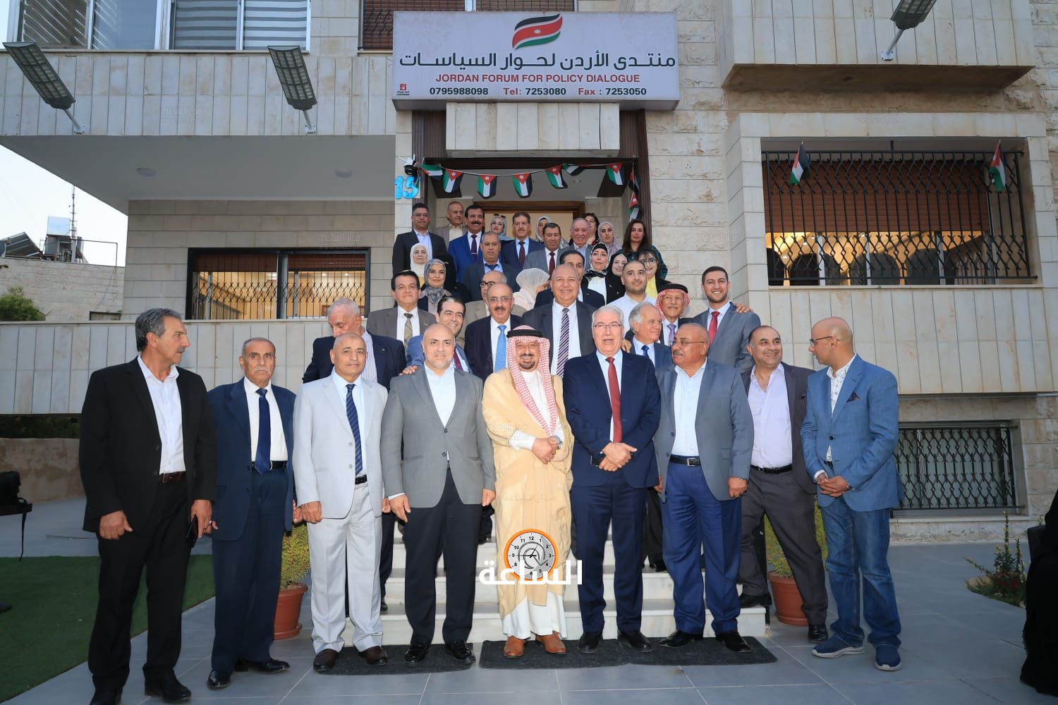 Madar Al-Saa Images 0.622255571899416