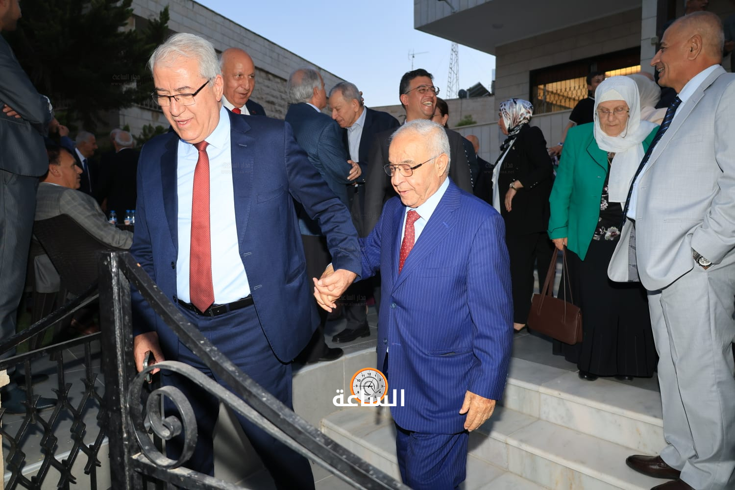 Madar Al-Saa Images 0.2708233615569158
