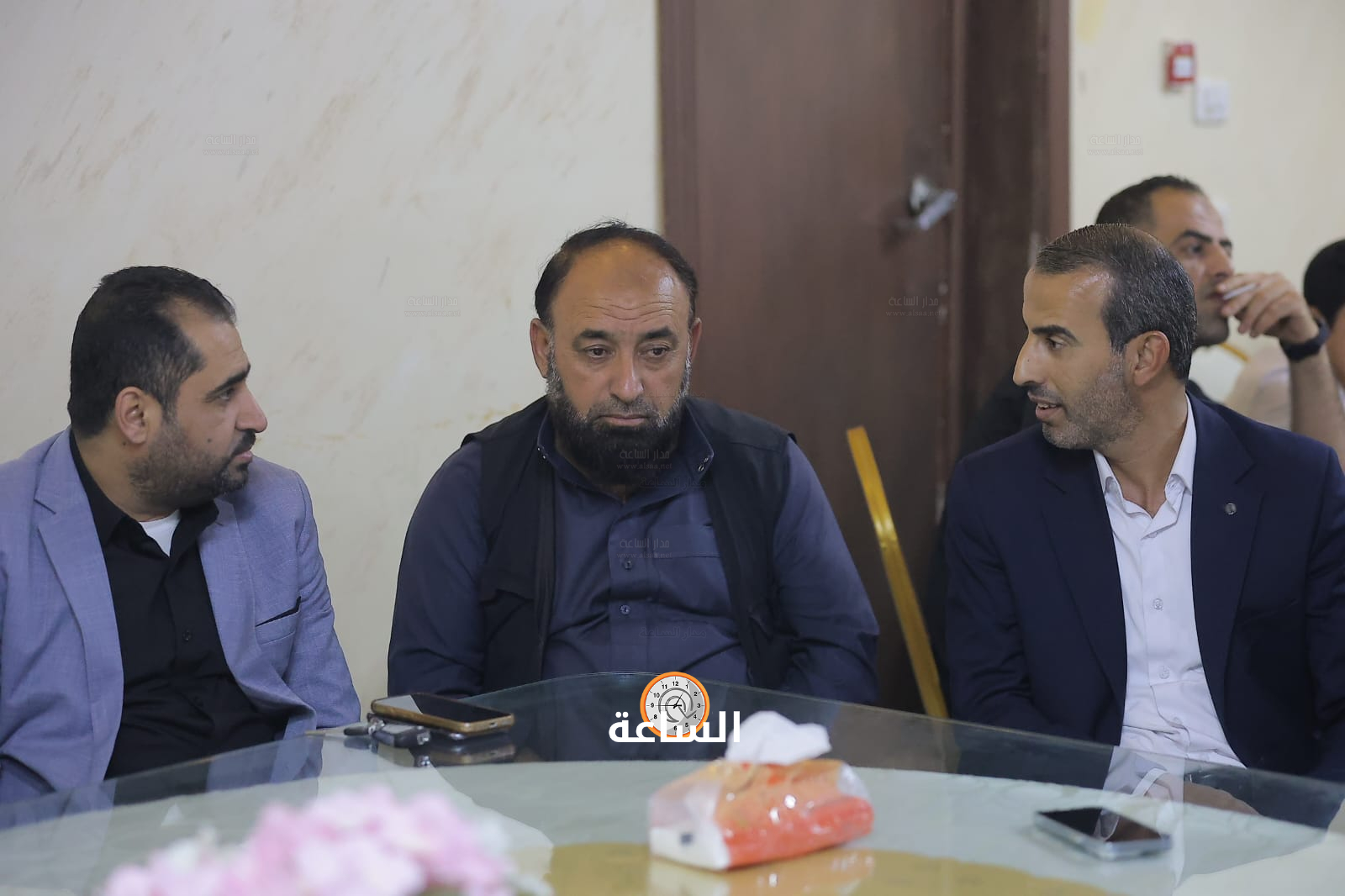 Madar Al-Saa Images 0.9973656329601875