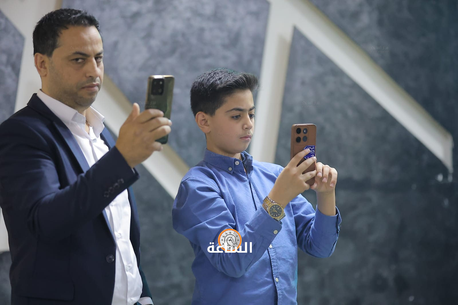 Madar Al-Saa Images 0.7781391950773985