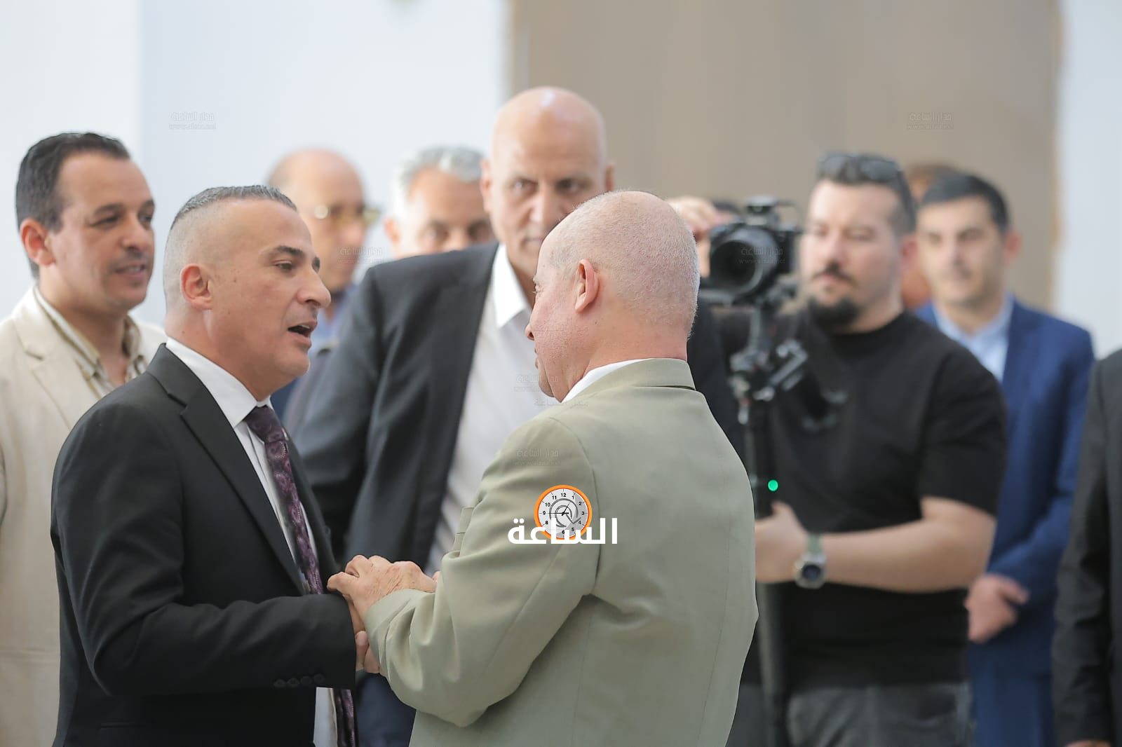 Madar Al-Saa Images 0.0735672425456474