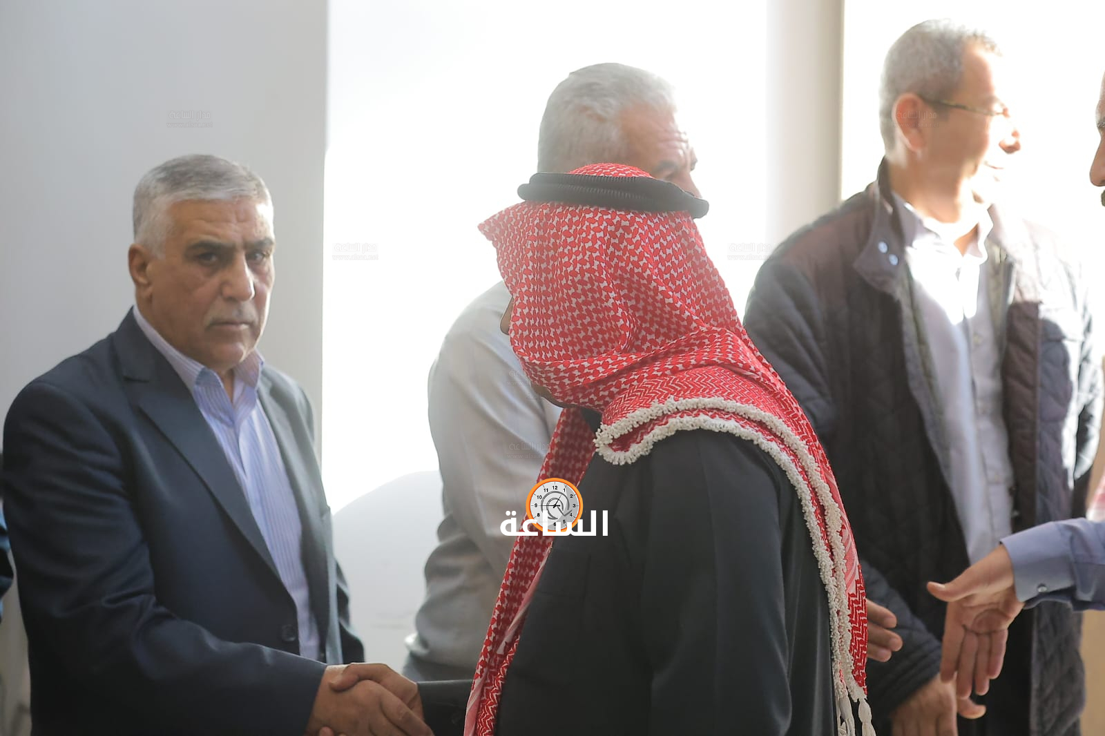 Madar Al-Saa Images 0.053956374724255074