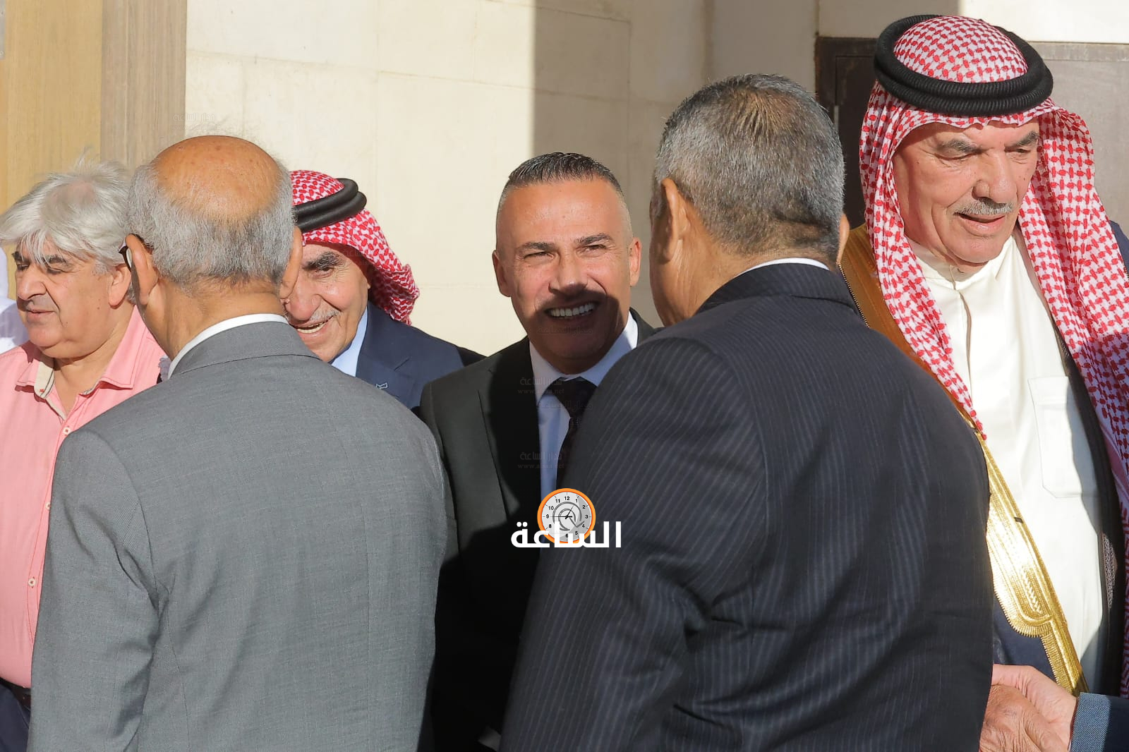 Madar Al-Saa Images 0.6329395739999261