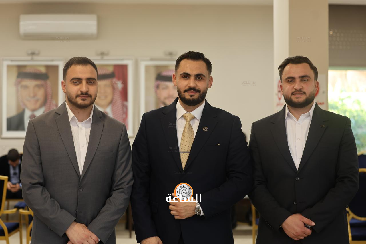 Madar Al-Saa Images 0.9698563427808405