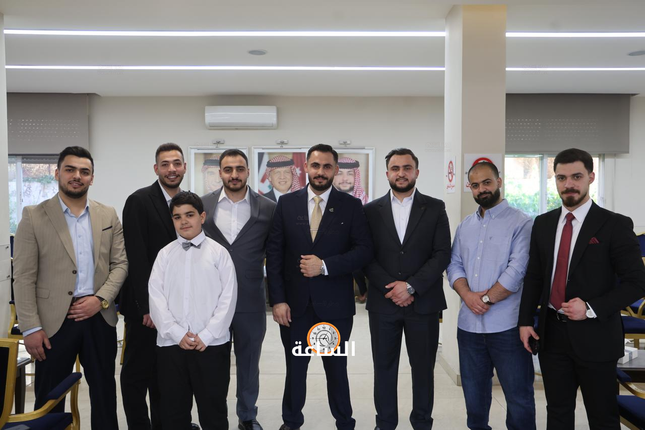 Madar Al-Saa Images 0.24628404562501527