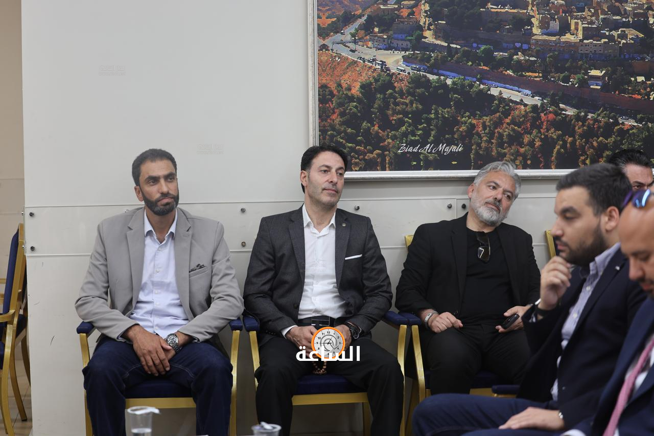 Madar Al-Saa Images 0.13516837185702524