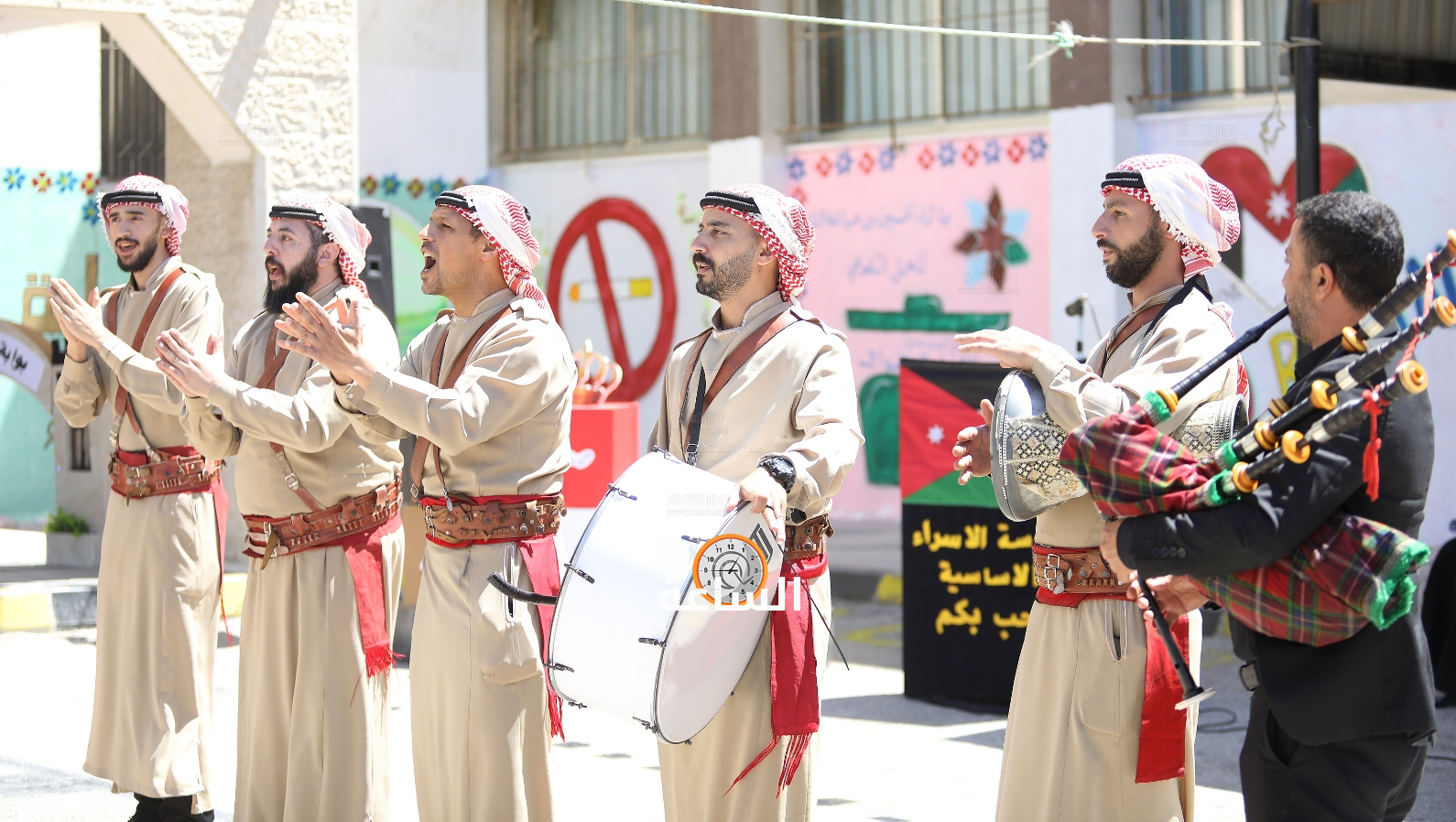 Madar Al-Saa Images 0.11367914819427782