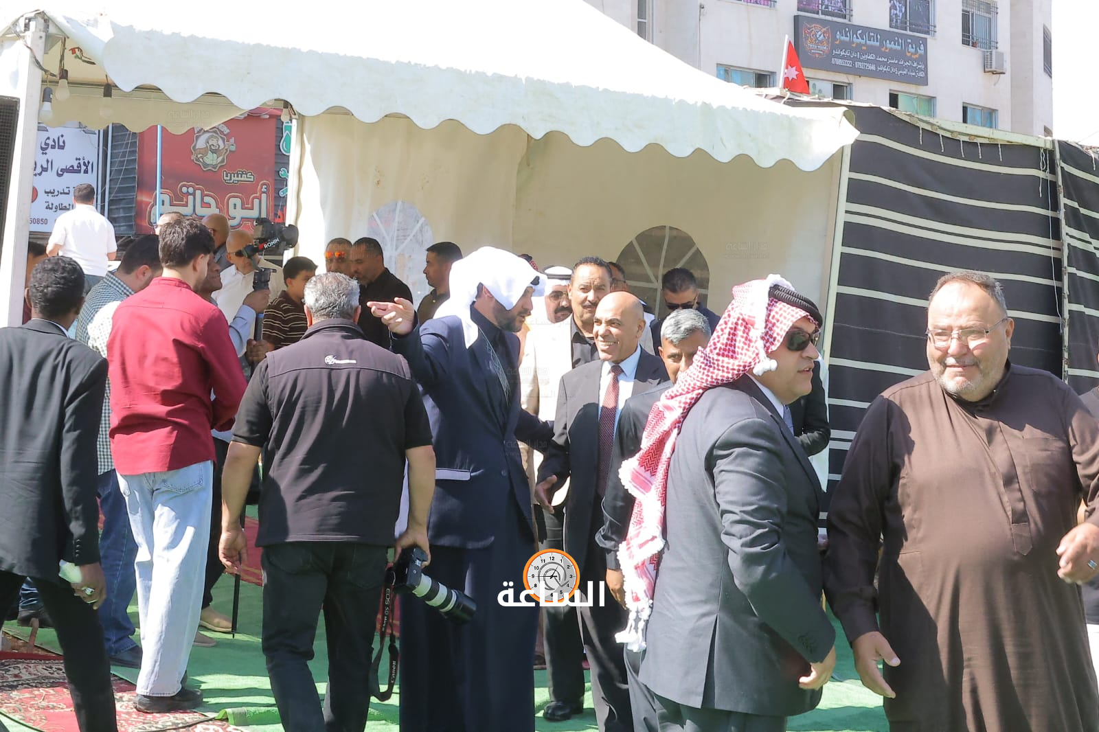 Madar Al-Saa Images 0.009164664083657903