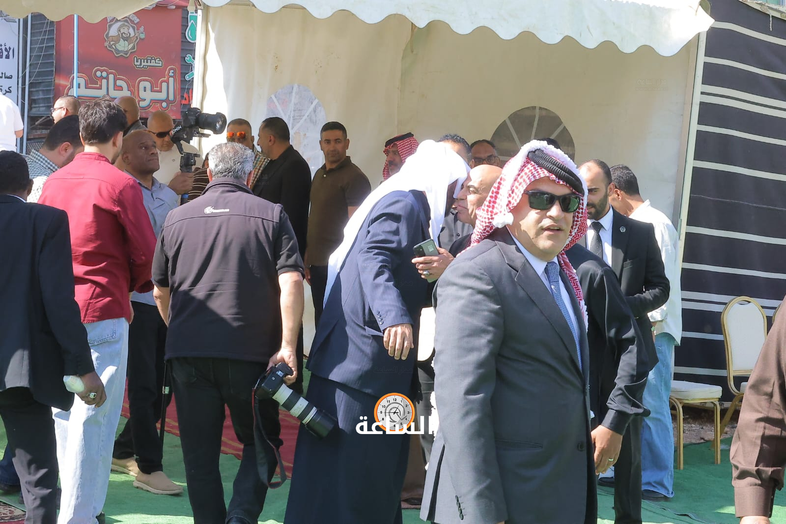 Madar Al-Saa Images 0.4953943498883169