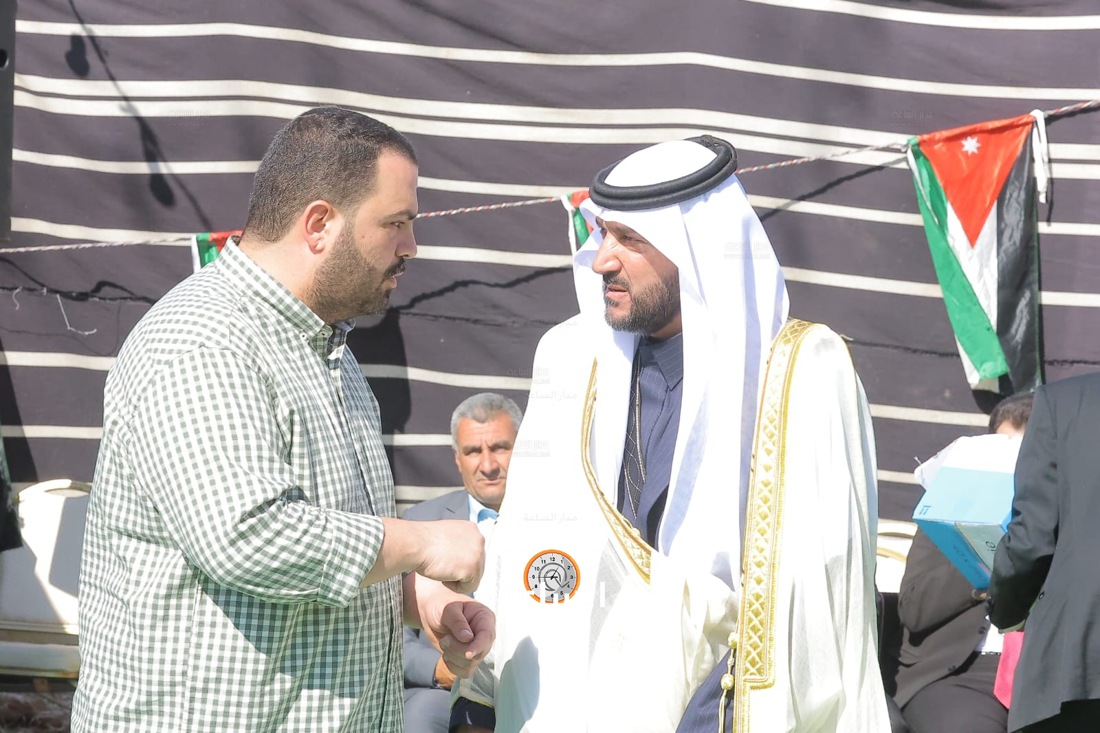 Madar Al-Saa Images 0.9324670337044635
