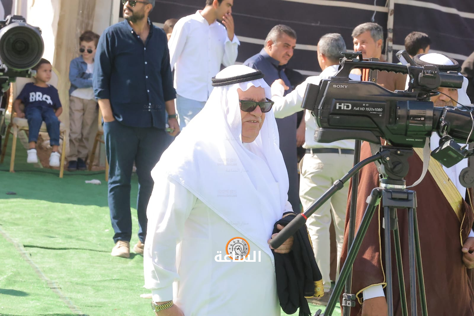 Madar Al-Saa Images 0.5657599096187724