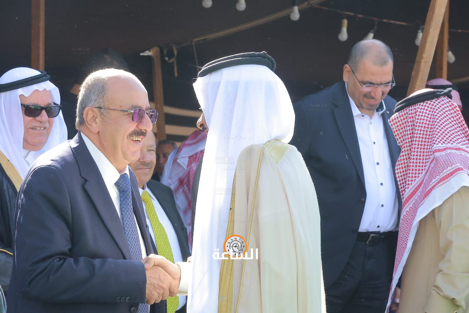 Madar Al-Saa Images 0.8224879312382741