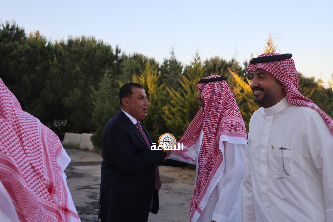 Madar Al-Saa Images 0.7634661681253065
