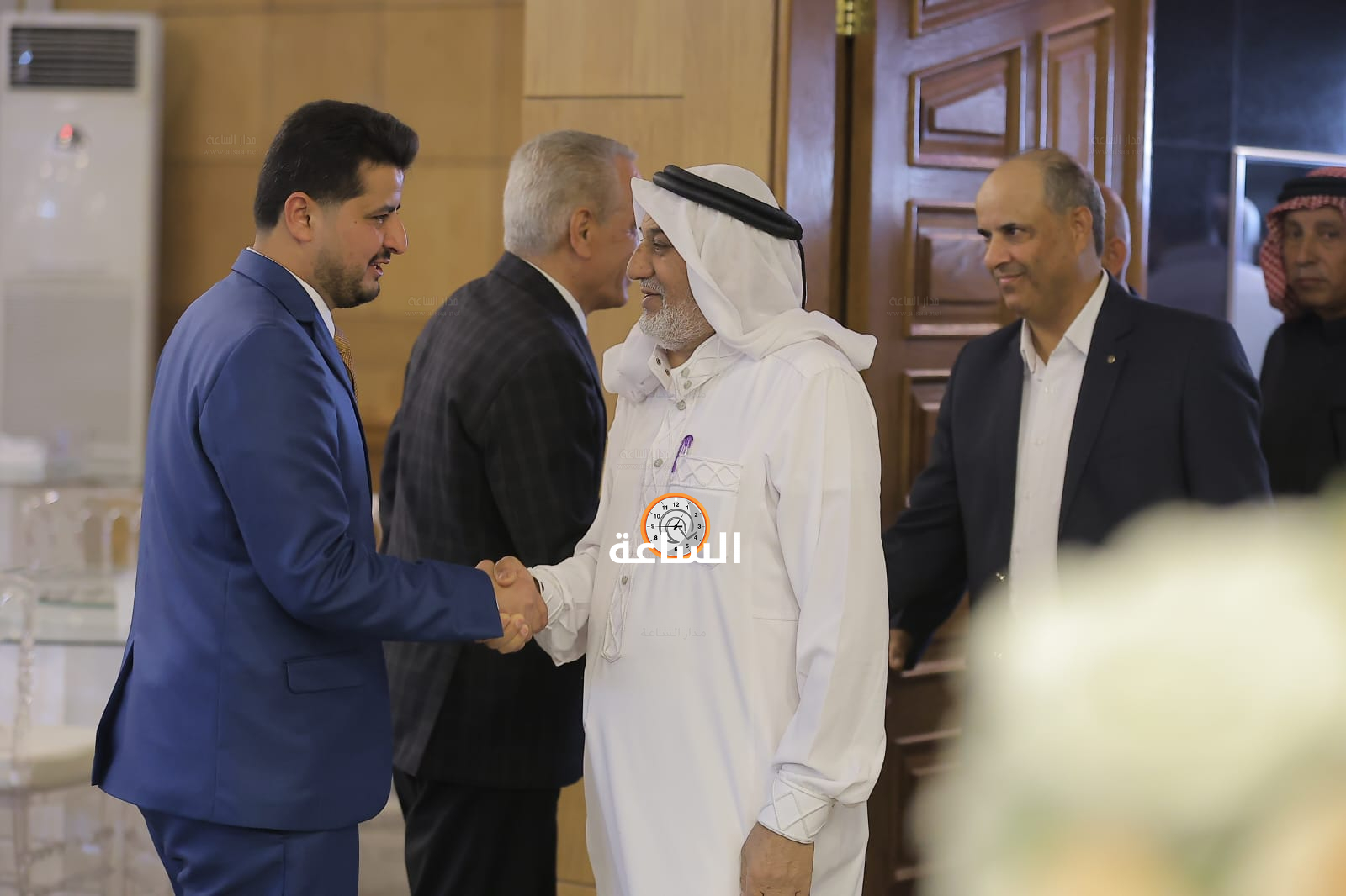Madar Al-Saa Images 0.5486519494907177
