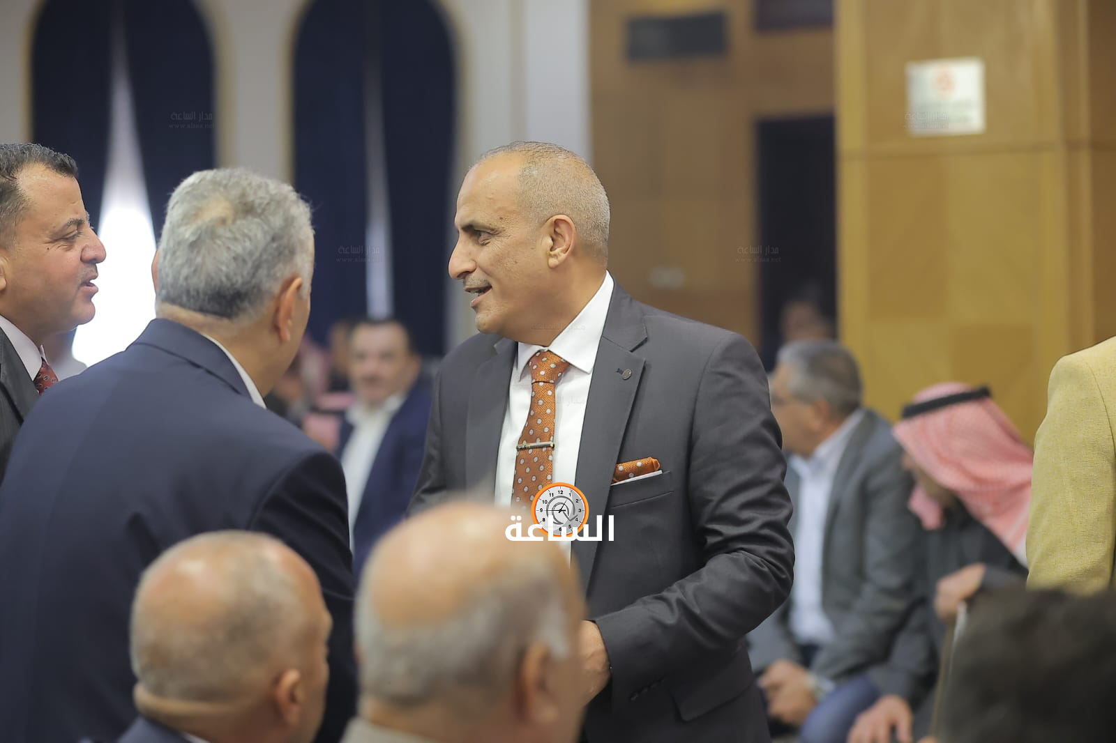 Madar Al-Saa Images 0.7875074110682778
