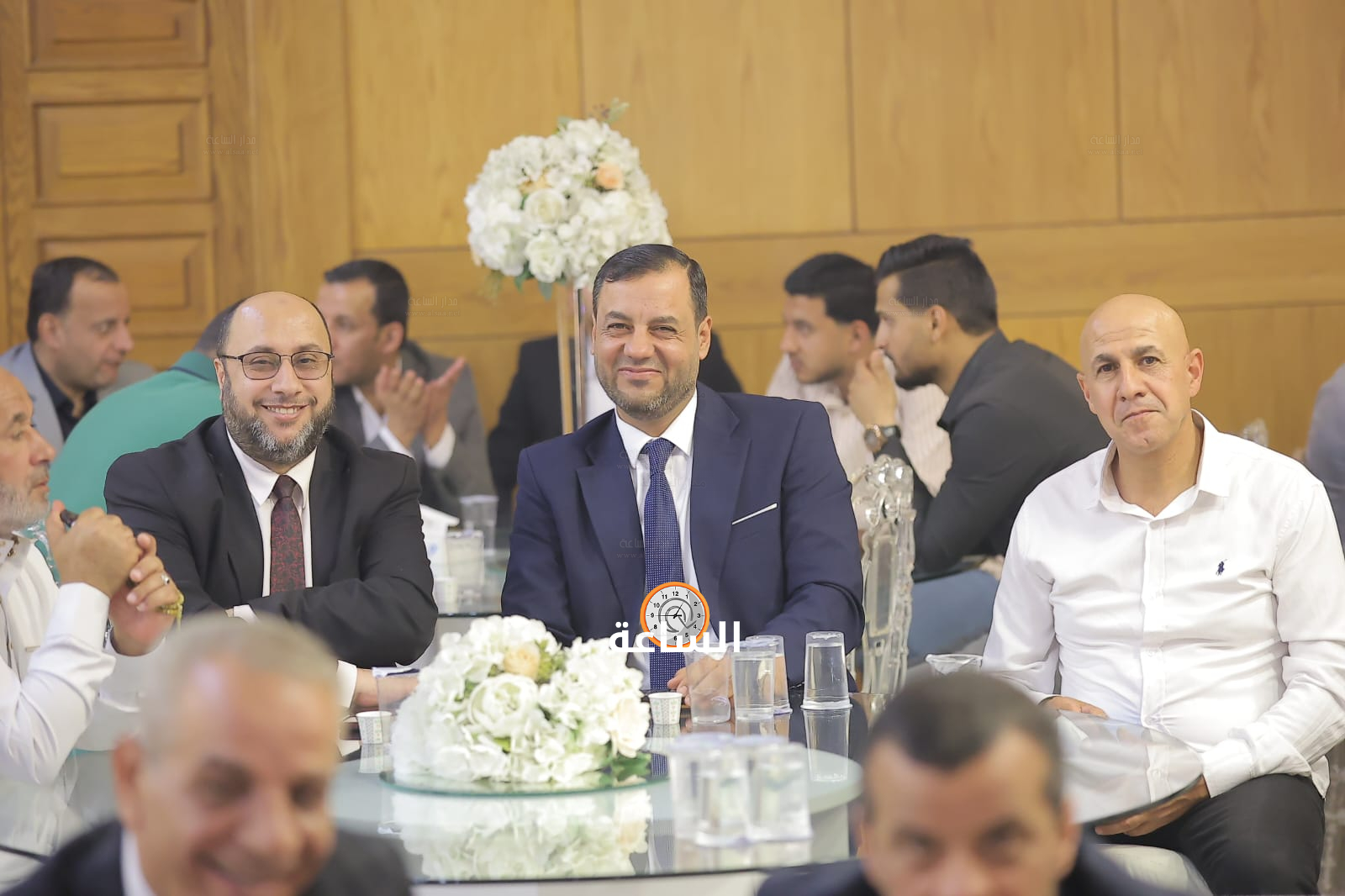 Madar Al-Saa Images 0.40522715410649135