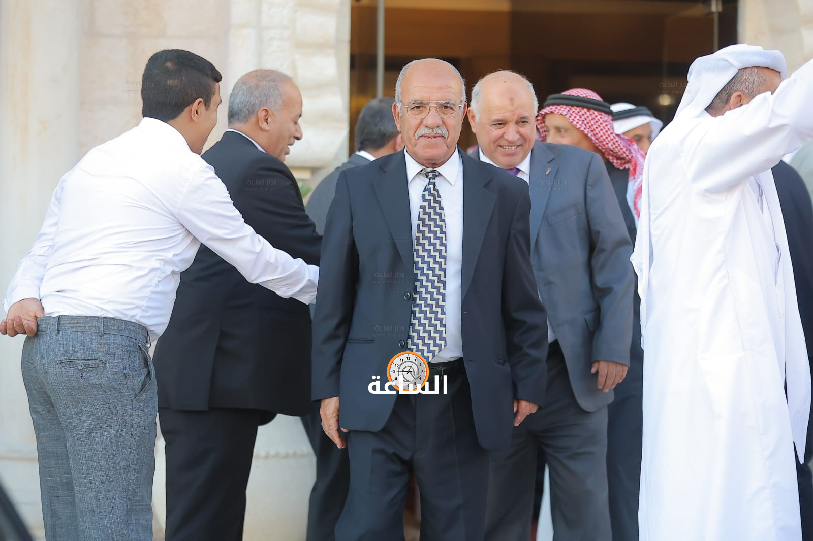 Madar Al-Saa Images 0.9974931617248646