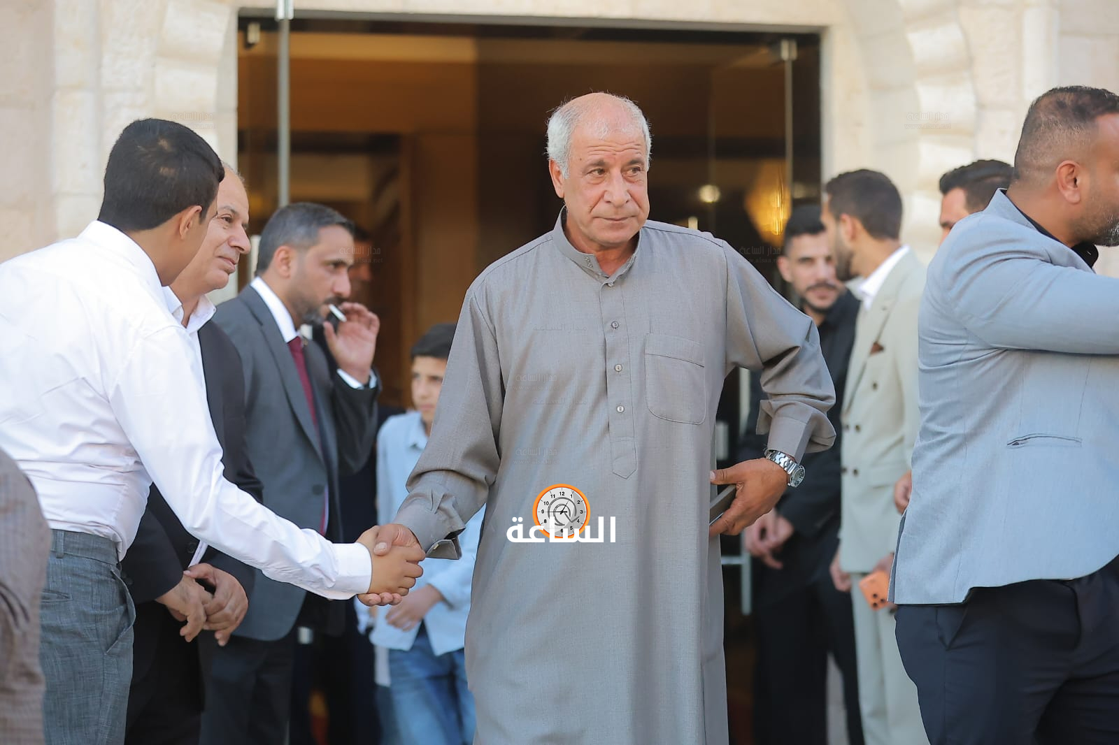 Madar Al-Saa Images 0.9137002667617321