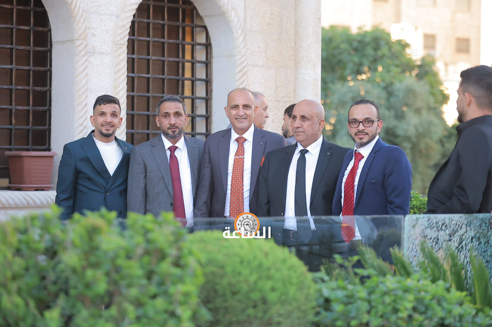 Madar Al-Saa Images 0.05635547146801256