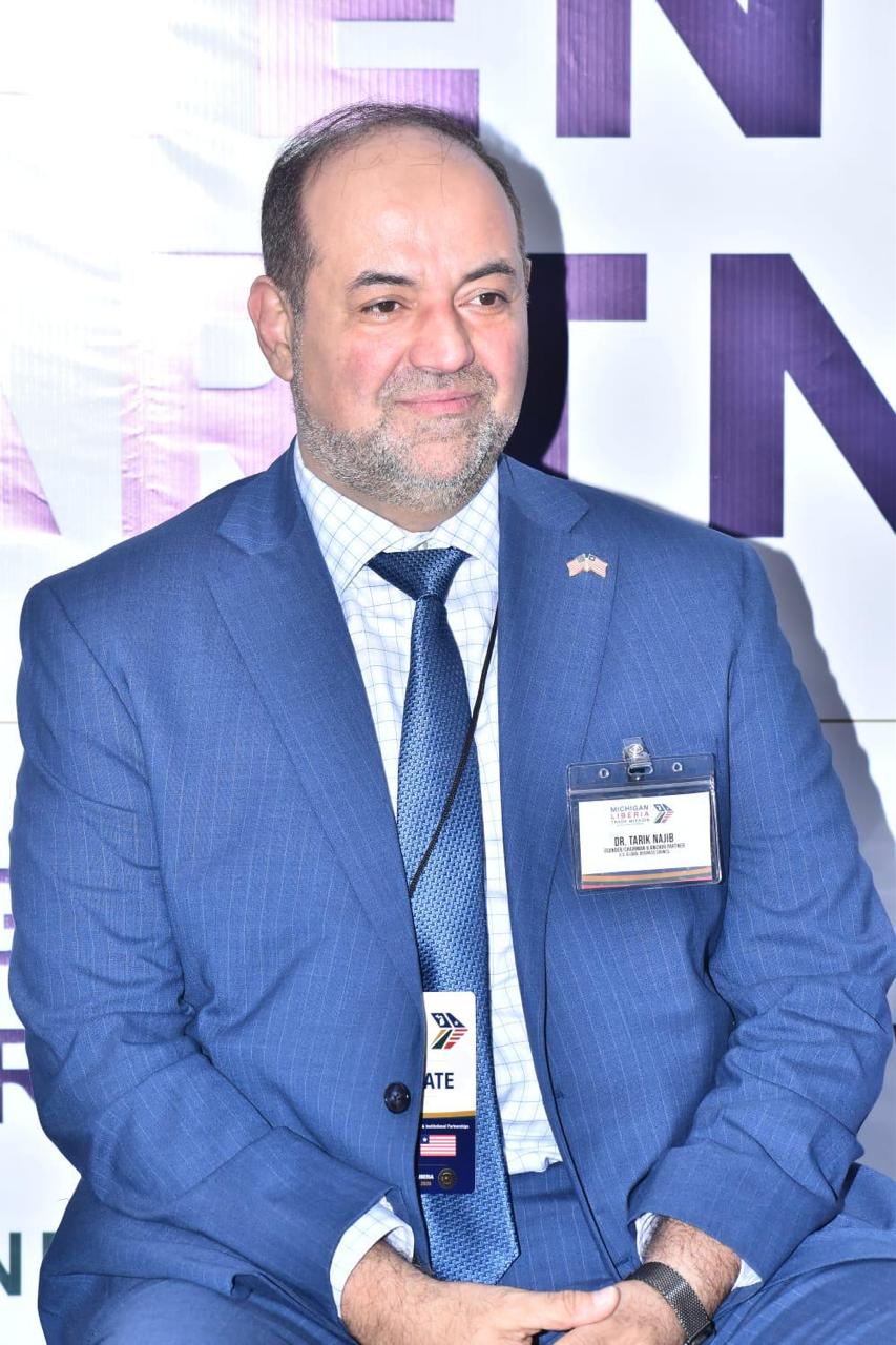Madar Al-Saa Images 0.8696552443058639