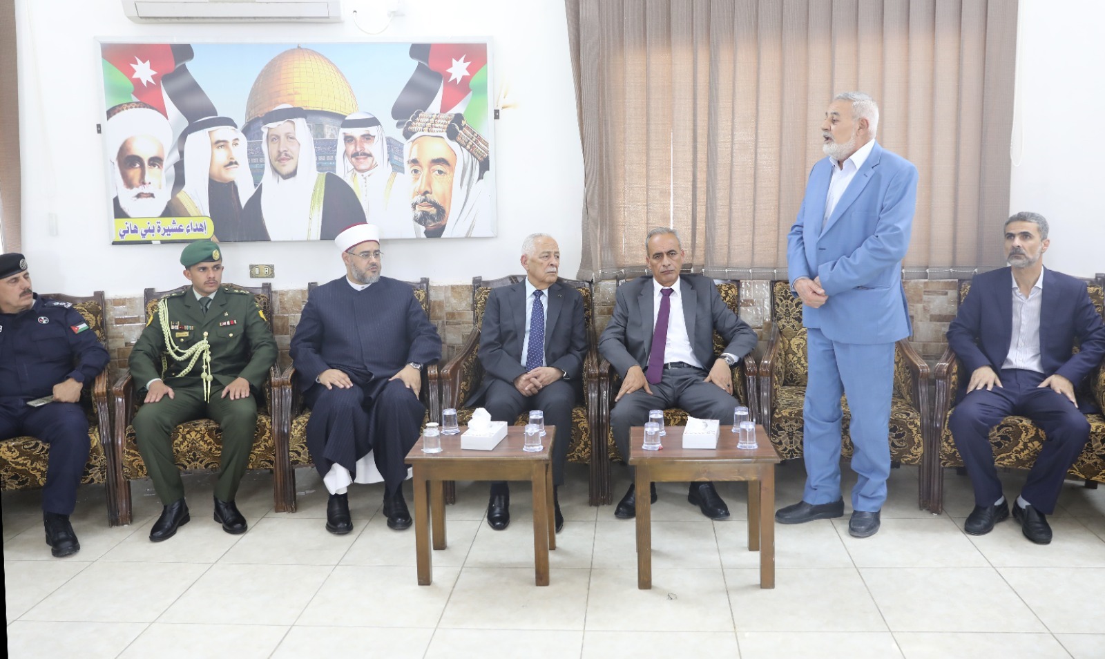 Madar Al-Saa Images 0.5134799825752486