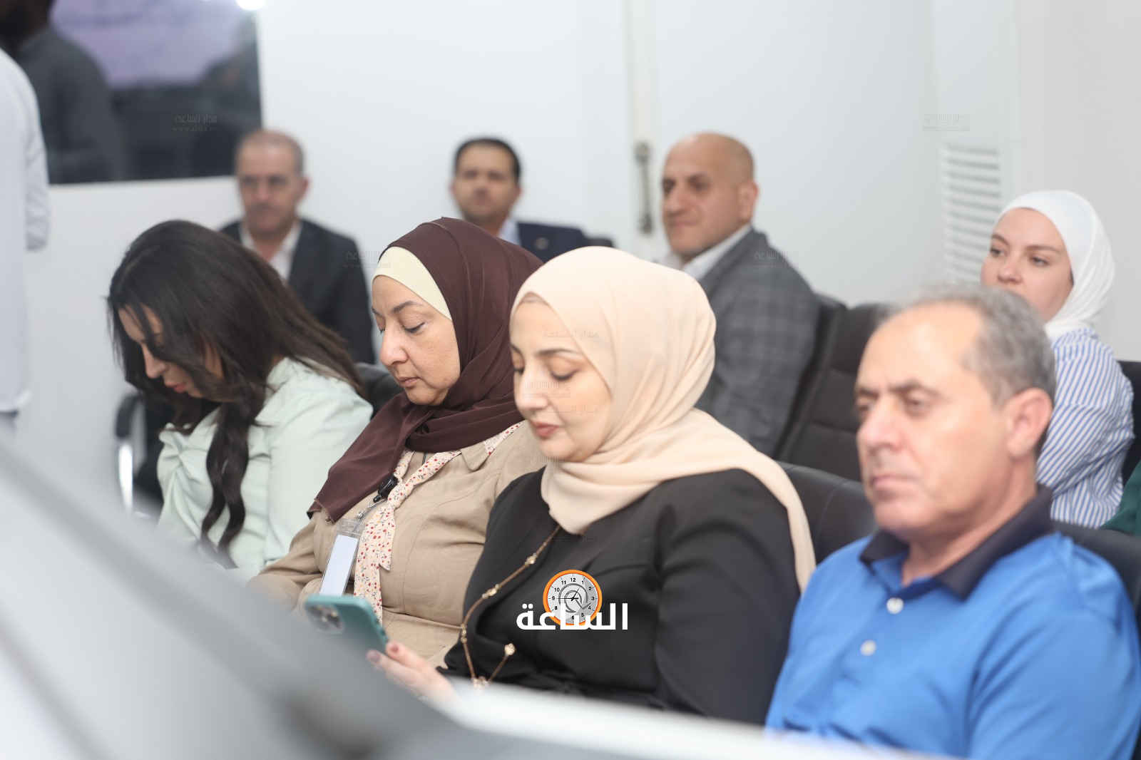 Madar Al-Saa Images 0.40363154745747587