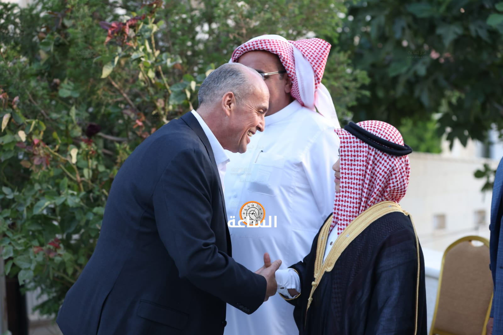 Madar Al-Saa Images 0.3793082051948732
