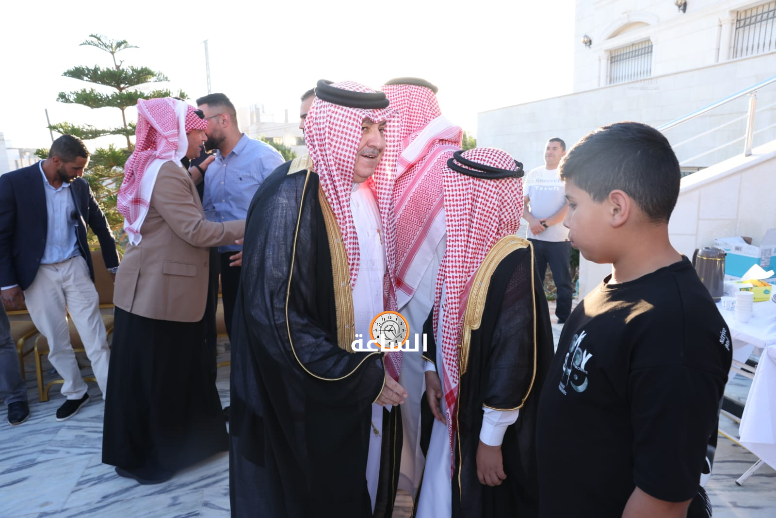 Madar Al-Saa Images 0.643382363058546